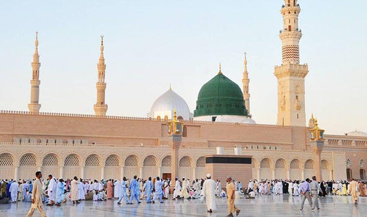 Best Time to Perform Umrah (Weather, Crowd & Prices)